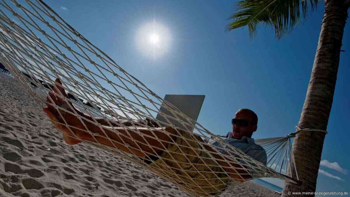 Beamte dürfen vom Strand aus arbeiten – und kassieren trotzdem volles Gehalt