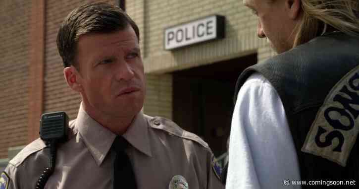 Why Taylor Sheridan Quit Sons of Anarchy & Acting Before Creating Yellowstone