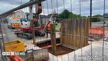 Sinkhole leaves firms struggling for trade