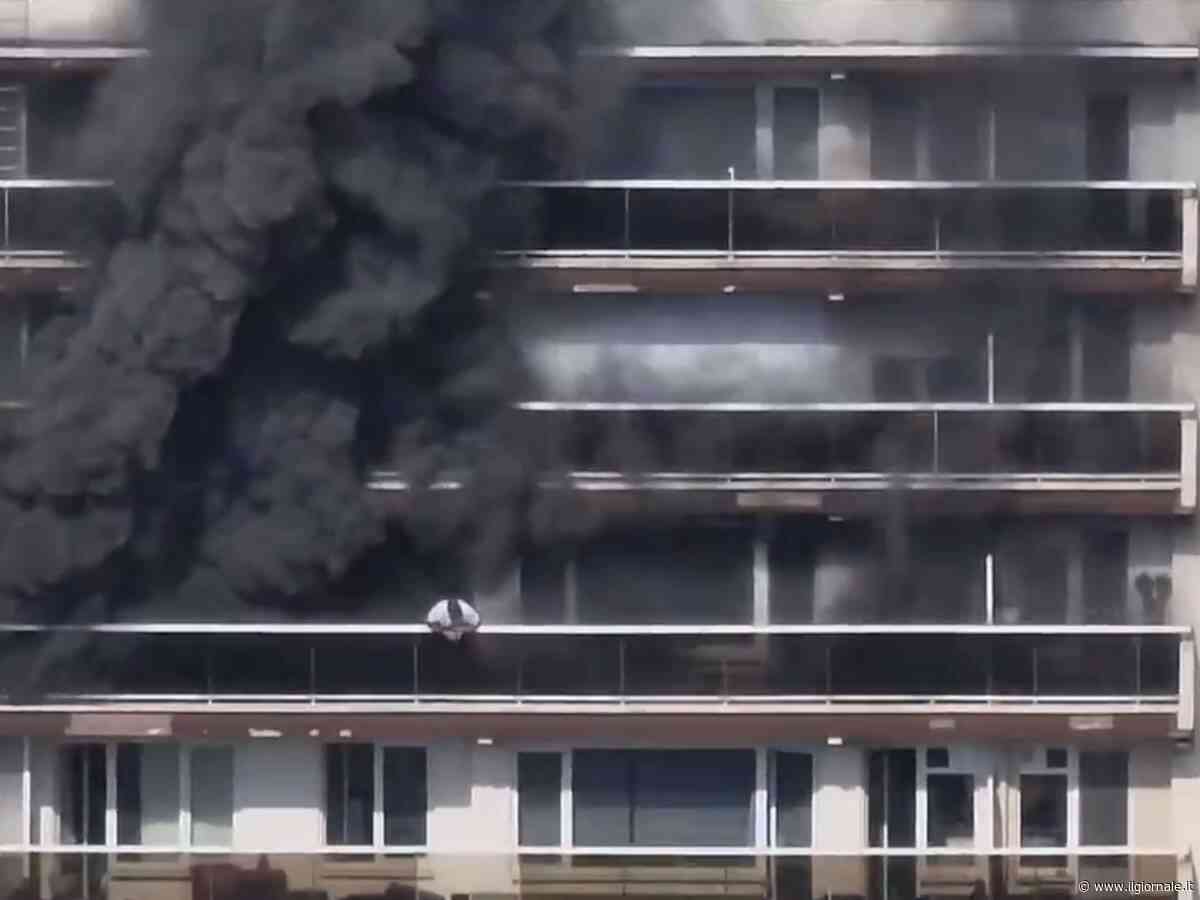 Incendio in un palazzo ad Anversa, almeno cinque vittime