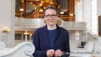 Schulsenatorin Bekeris über Glaube: „Gott hält eine schützende Hand über uns"