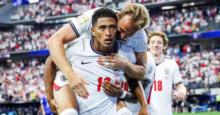 Should the England team abstain from sex during the world Cup?
