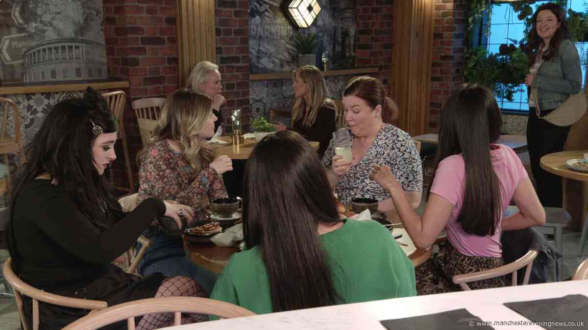 Coronation Street fans distracted by actress' return after Becky Swain confusion