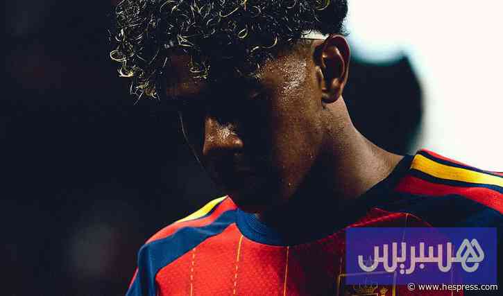 لامين يامال يتمسك بالمنتخب الإسباني