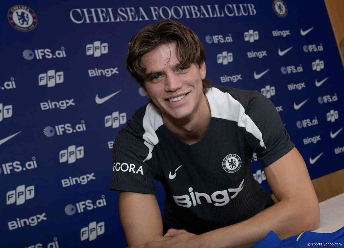Official: Chelsea buy Palestra from Atalanta for reported €60m fee