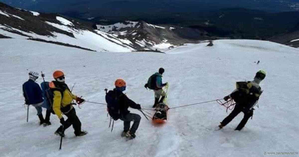 Onervaren klimmer valt 457 meter van berg in Californië, maar raakt slechts lichtgewond