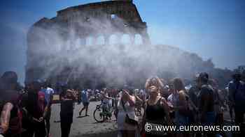 Water cannons cool tourists at Rome's Colosseum amid heatwave
