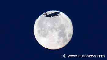 Rare Strawberry Moon shines over Lisbon