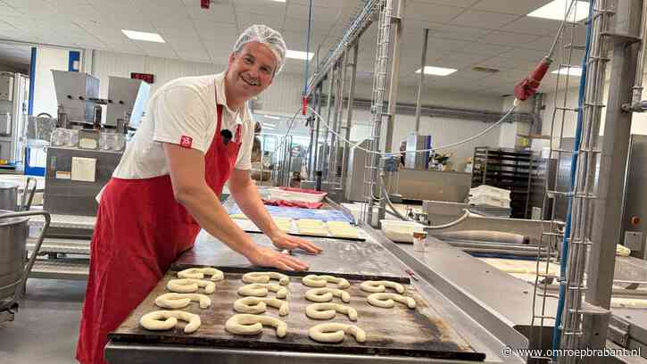 Deze worstenbroodjes zijn pas écht Brabants: 'Ik vind het wel grappig zo'
