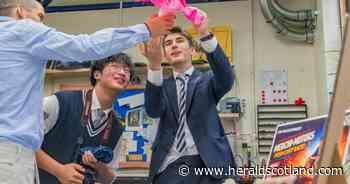 Edinburgh pupils work alongside artist during year-long school residency