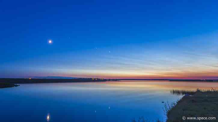 July's planetary lineup is changing — and Venus is the last one standing