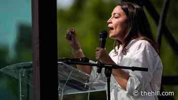 Ocasio-Cortez: Deporting immigrants under TPS will increase labor costs