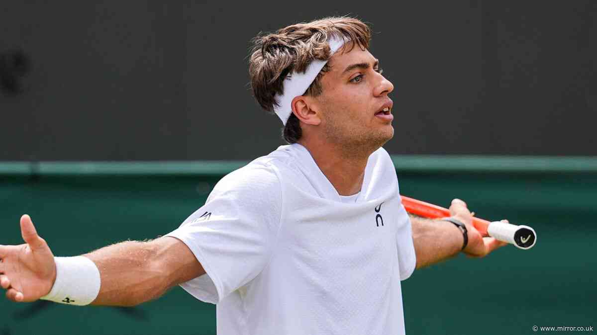 Wimbledon star who 'hates his life' threatens to smash his dad's face in