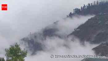 J&amp;K: Heavy rains trigger flash floods in Doda's Bhalessa