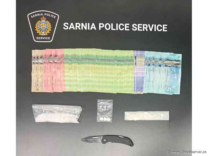 Two arrested, drugs and knife seized: Sarnia police