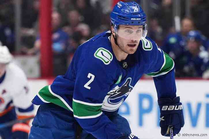 Former Kelowna Rocket back for 3rd stint with Vancouver Canucks