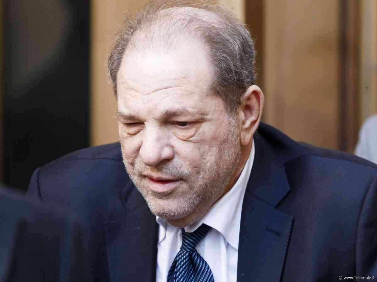 Crisi respiratoria e collasso cardiaco: Harvey Weinstein trasportato d'urgenza in ospedale