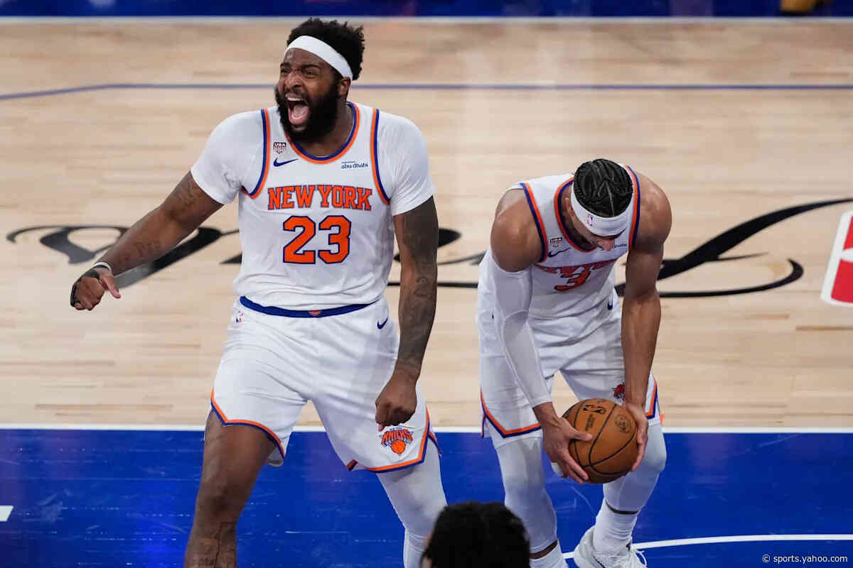Mitchell Robinson agrees to a 3-year, $47.4 million deal with the Celtics, AP source says