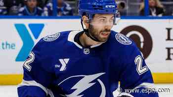 Rangers sign Bjorkstrand, 31, away from Lightning