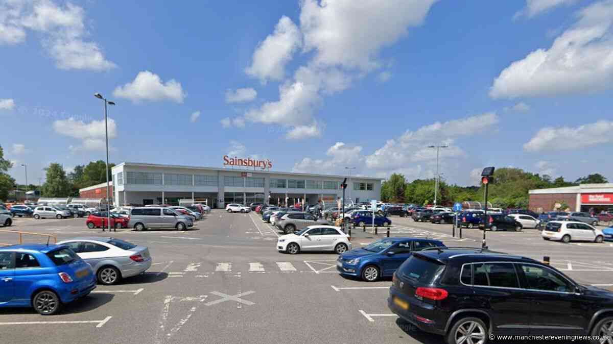 Starbucks drive-thru set for Wigan retail park