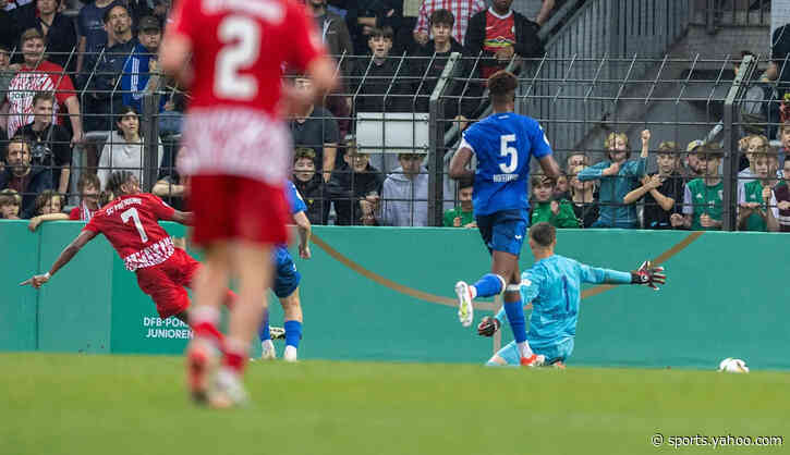 Westerlo bring in Freiburg forward to help replace Nacho Ferri
