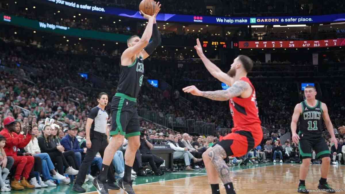 Magic bring back Nikola Vucevic for second tour with franchise