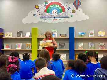 Indiana First Lady Braun reads to children in support of Dolly Parton's Imagination Library