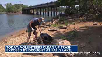 Volunteers cleanup trash exposed by drought at Falls Lake ahead of Fourth of July weekend