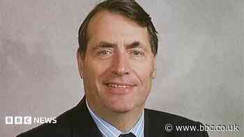 Gulf War prisoner pays tribute to late MP