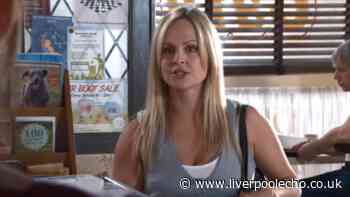 Coronation Street exit 'sealed' as fans 'work out' who Sarah frames for Theo's murder
