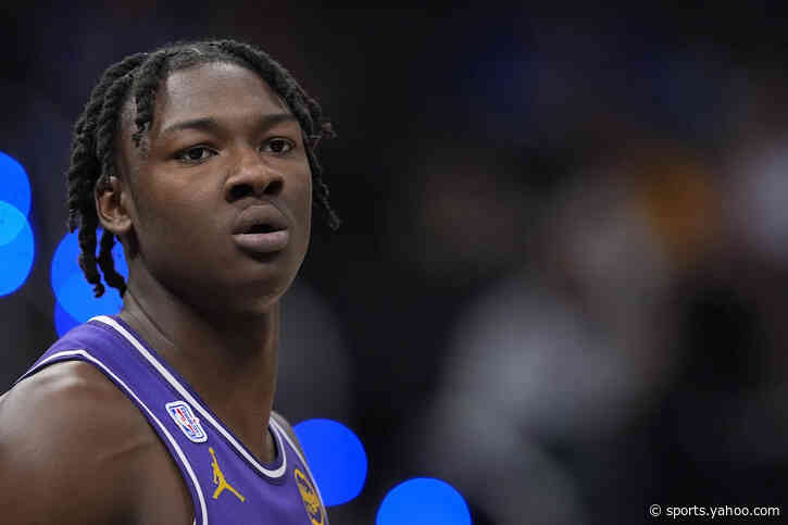 Lakers announce Summer League roster, including Adou Thiero, Cameron Carr
