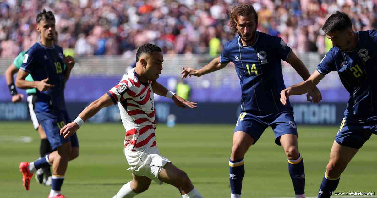 Verenigde Staten sterker dan Bosnië, goal van spits Balogun afgekeurd