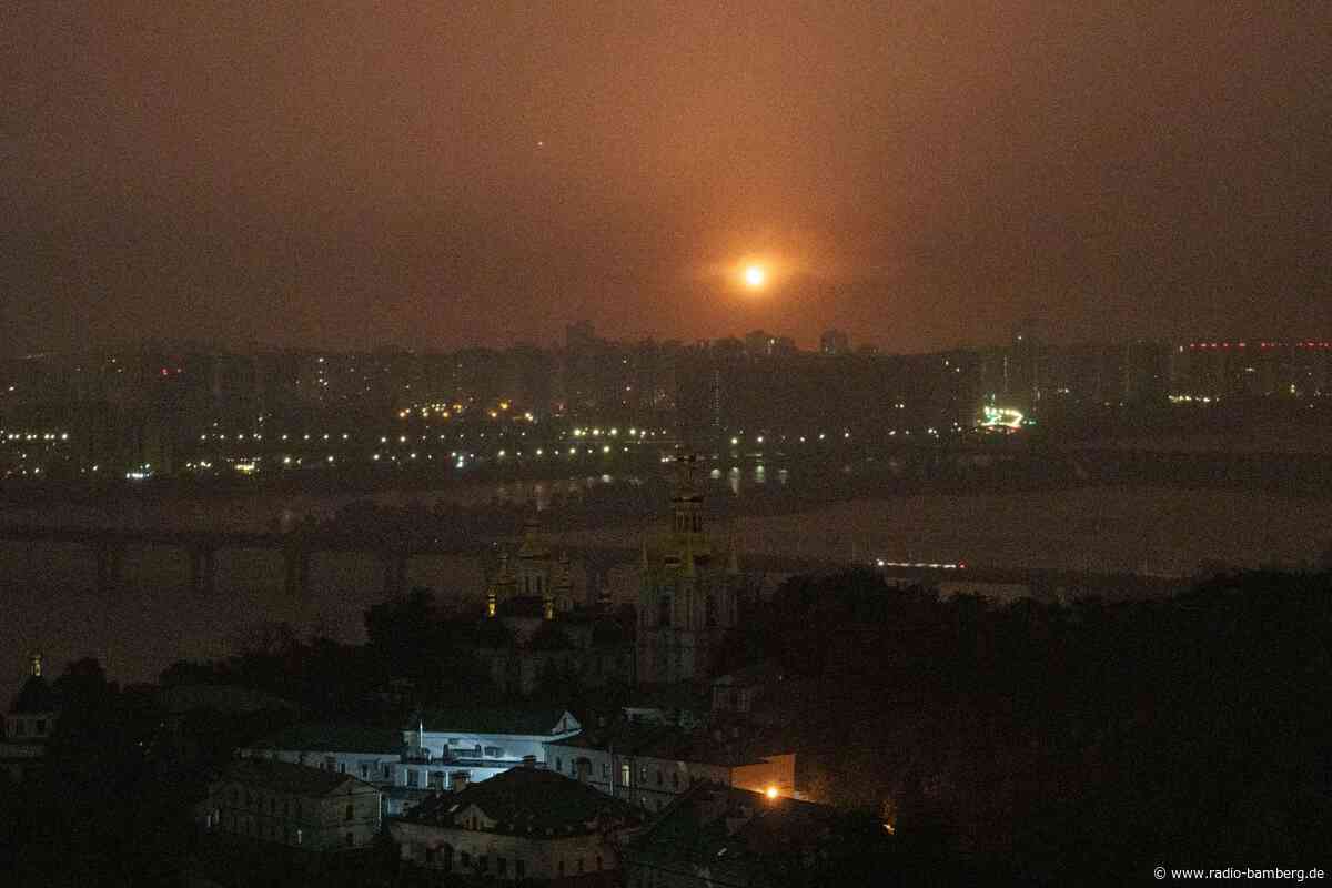 Russland fliegt heftige Luftangriffe auf ukrainische Städte
