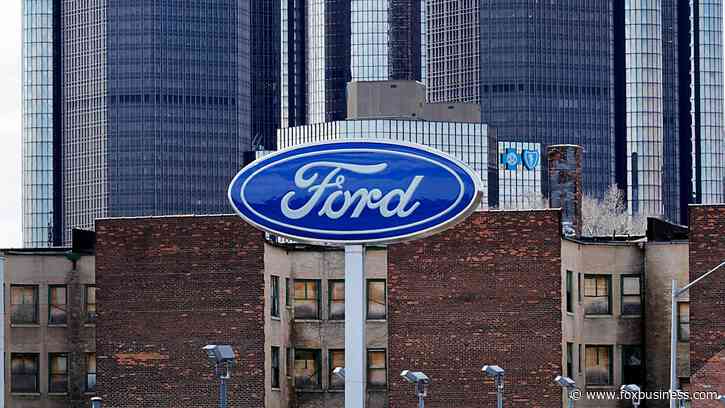 Ford recalls 741,195 SUVs and pickups after transmission defect raises rollaway risk: NHTSA