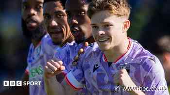 Wednesday forward Grainger extends contract