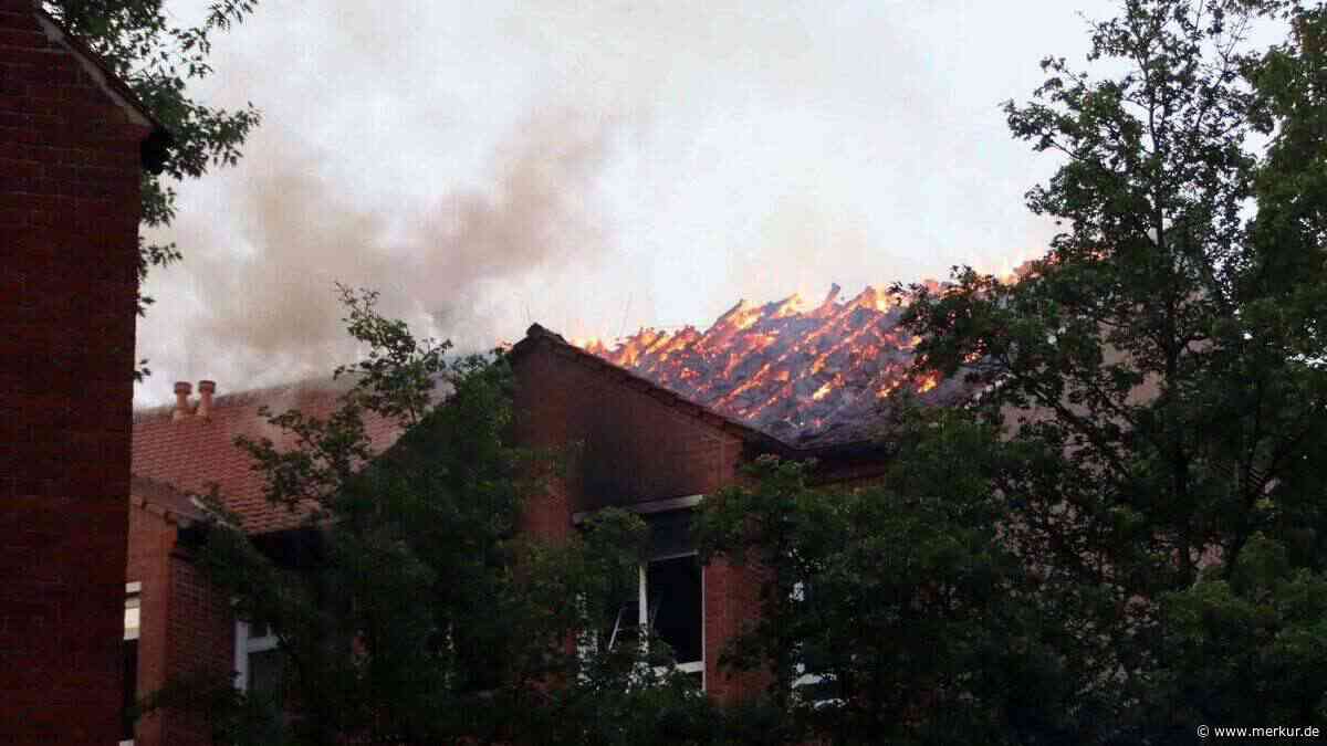 Tote bei Dachstuhlbrand in Krankenhaus in Ludwigslust – Feuer in Patientzimmer ausgebrochen