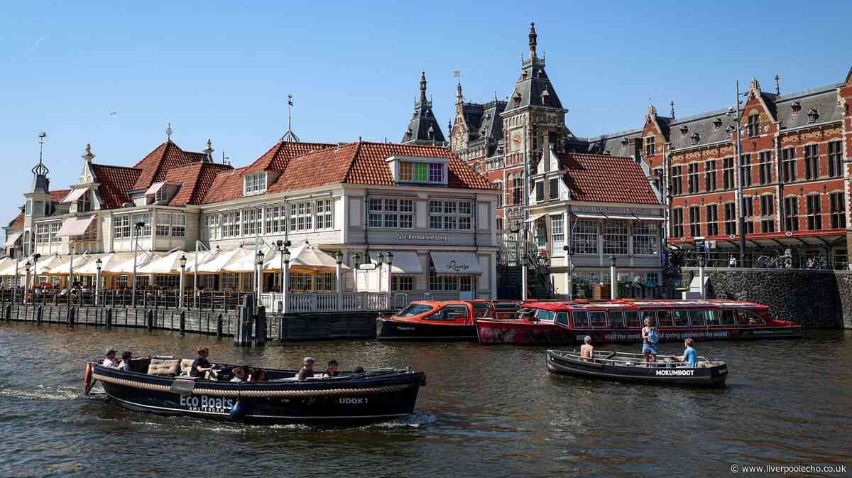 UK tourists heading to popular destination told to change plans as warning issued