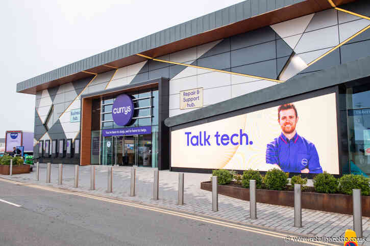 Baldock bows out of Currys with profit rise and £50m buyback