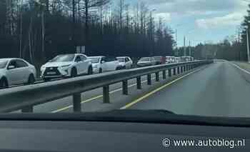 Dit is de langste rij voor een tankstation ooit