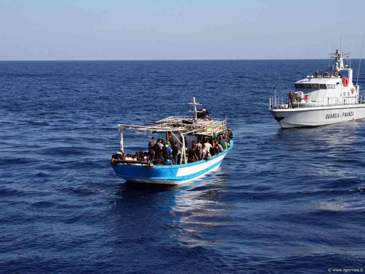 Un boss di Salerno nella rete che importa clandestini