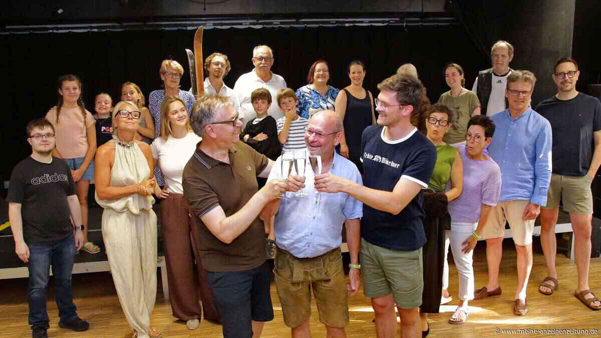 Premiere am 17. Oktober: „Drei Männer im Schnee" mit über weit über 30 Darstellern im Asam