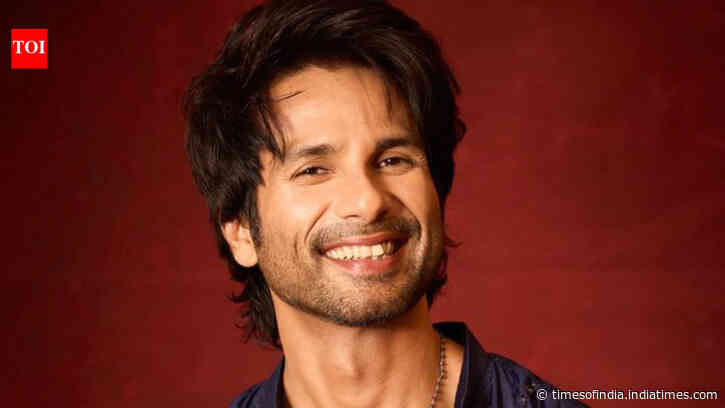 Shahid Kapoor insisted on air purifiers during Delhi schedule of 'Cocktail 2'