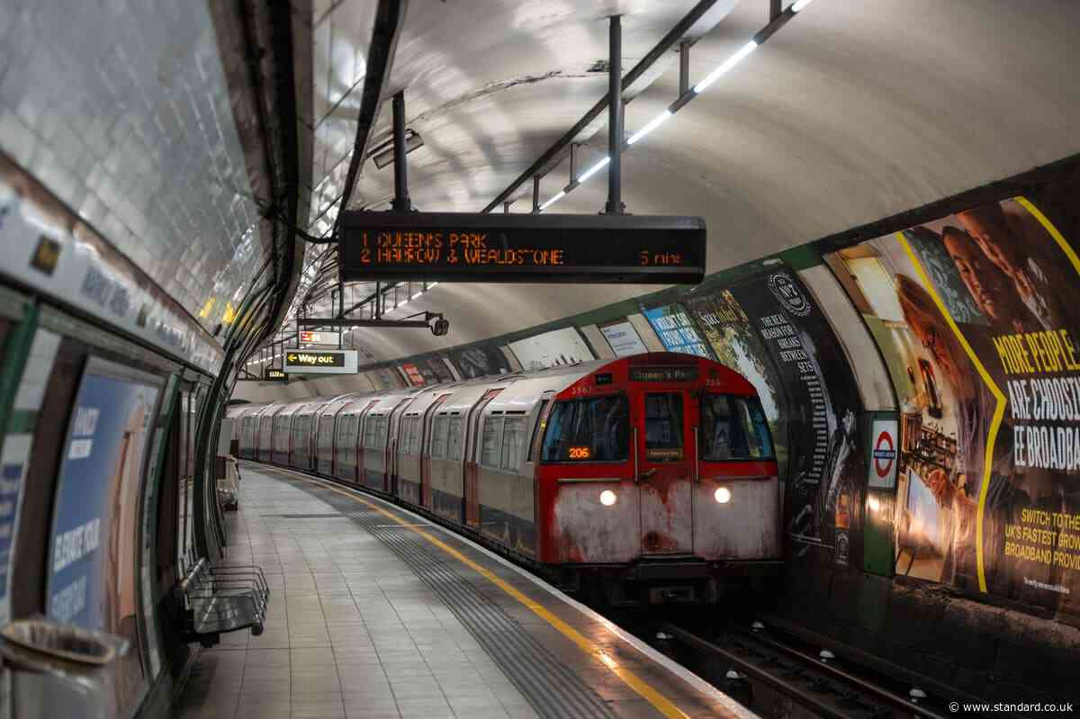 'Partial train derailment' causing days-long delays on the Bakerloo line with 'no timeframe' to fix it
