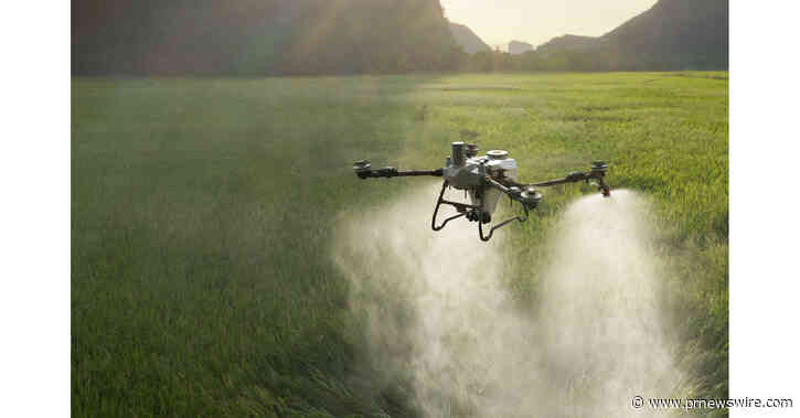 Společnost DJI Agriculture posouvá přesné zemědělství na novou úroveň díky celosvětovému uvedení postřikovacího systému Agras T55 a T100 s dvojitou baterií