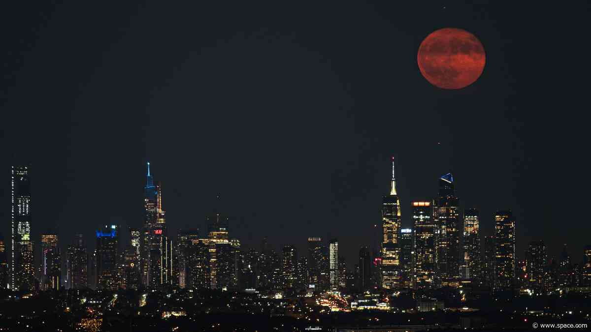 July full moon 2026: When, where and how to see the Buck Moon