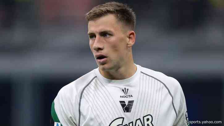 Brighton sign Austria defender Svoboda from Venezia