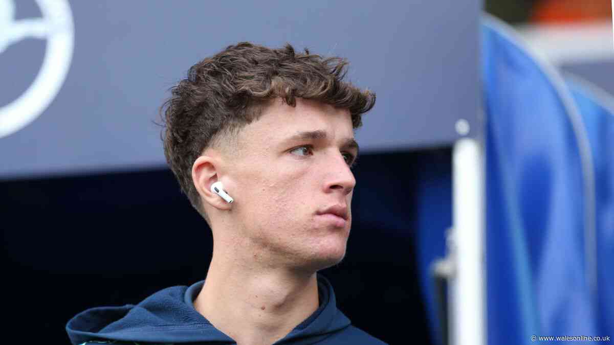 Swansea City youngster set to be poached by Manchester United in stunning move