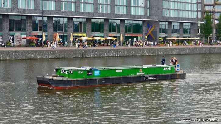Proefvaart met autonoom varende ruimschuit in Amsterdam