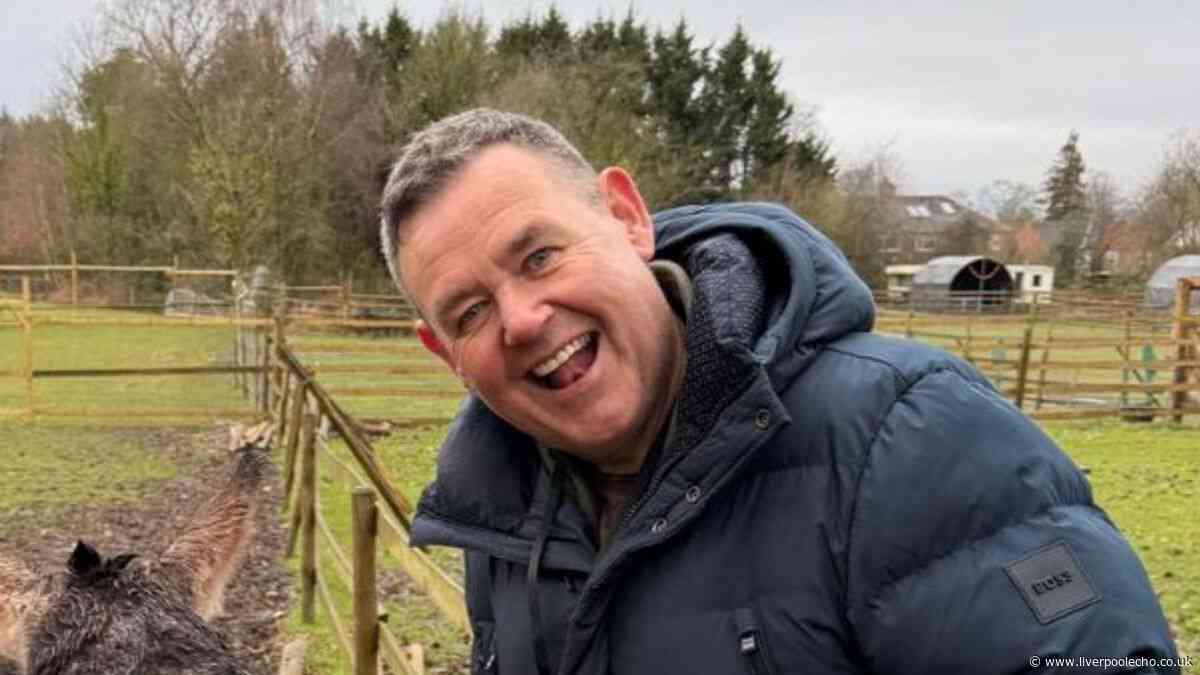 ITV Coronation Street's Tony Maudsley supported by co-stars in 'heartbroken' update