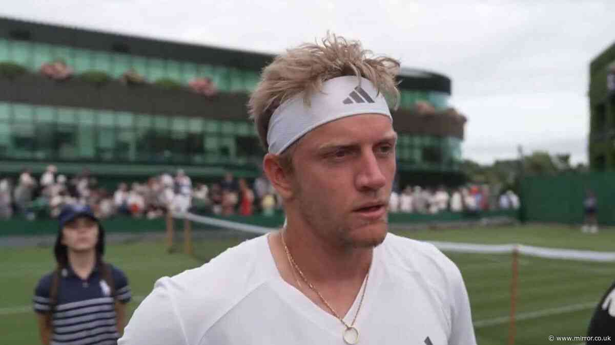 Wimbledon star forced into apology after on-court interview abruptly ended